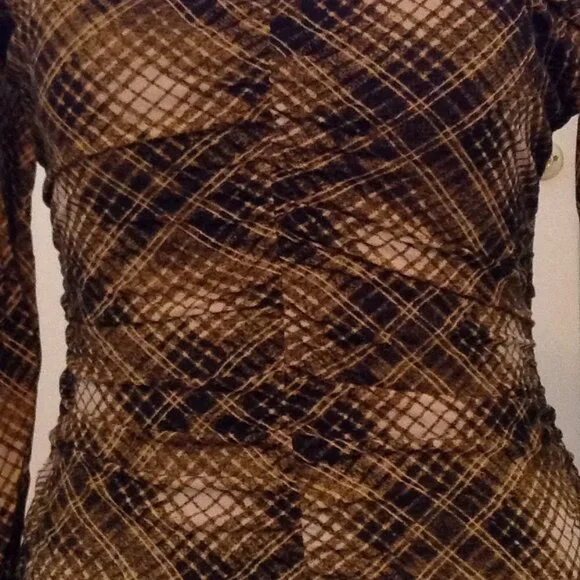 Black, yellow with gathered waistline top Large - Picture 2 of 4